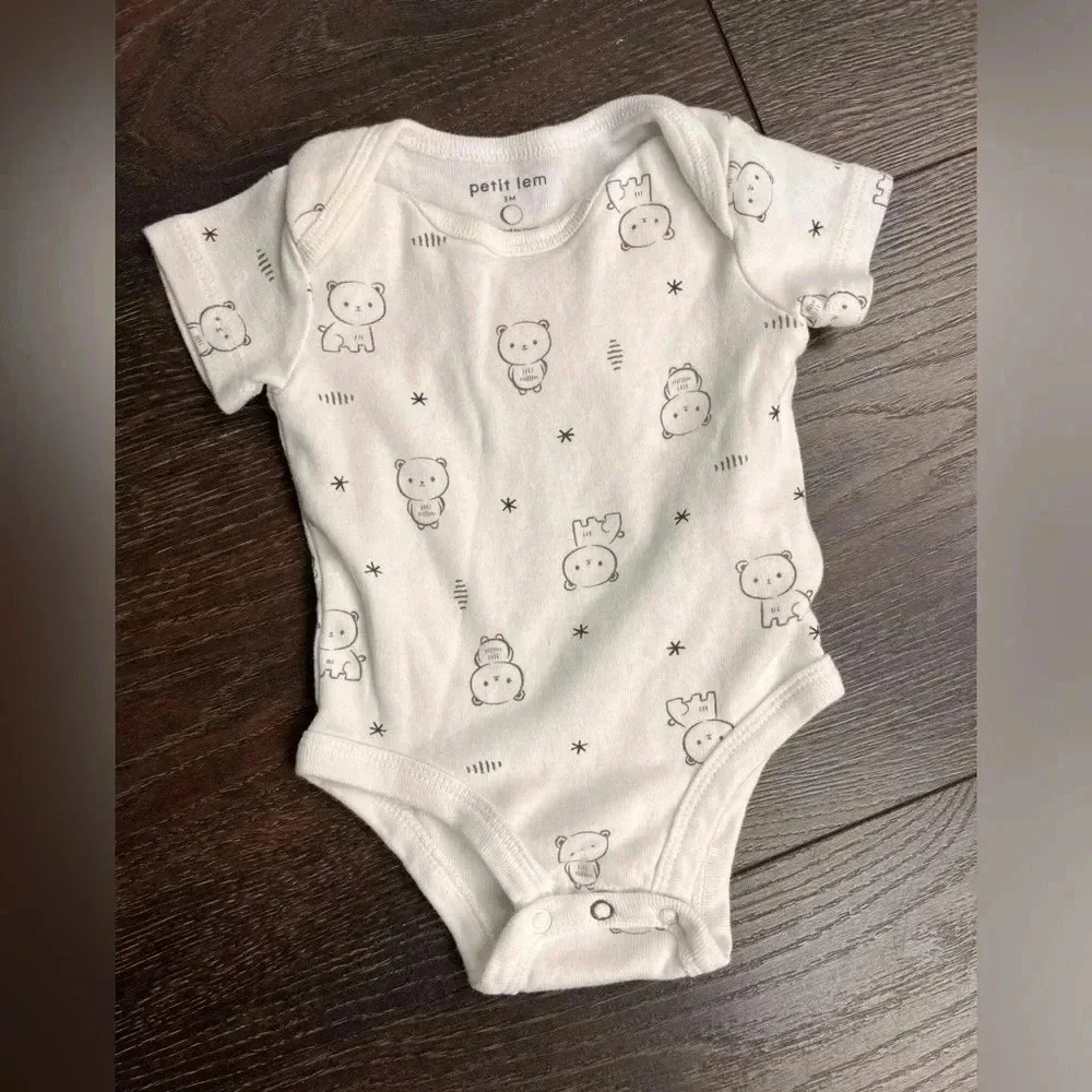 Bundle of baby boy 0-3 months